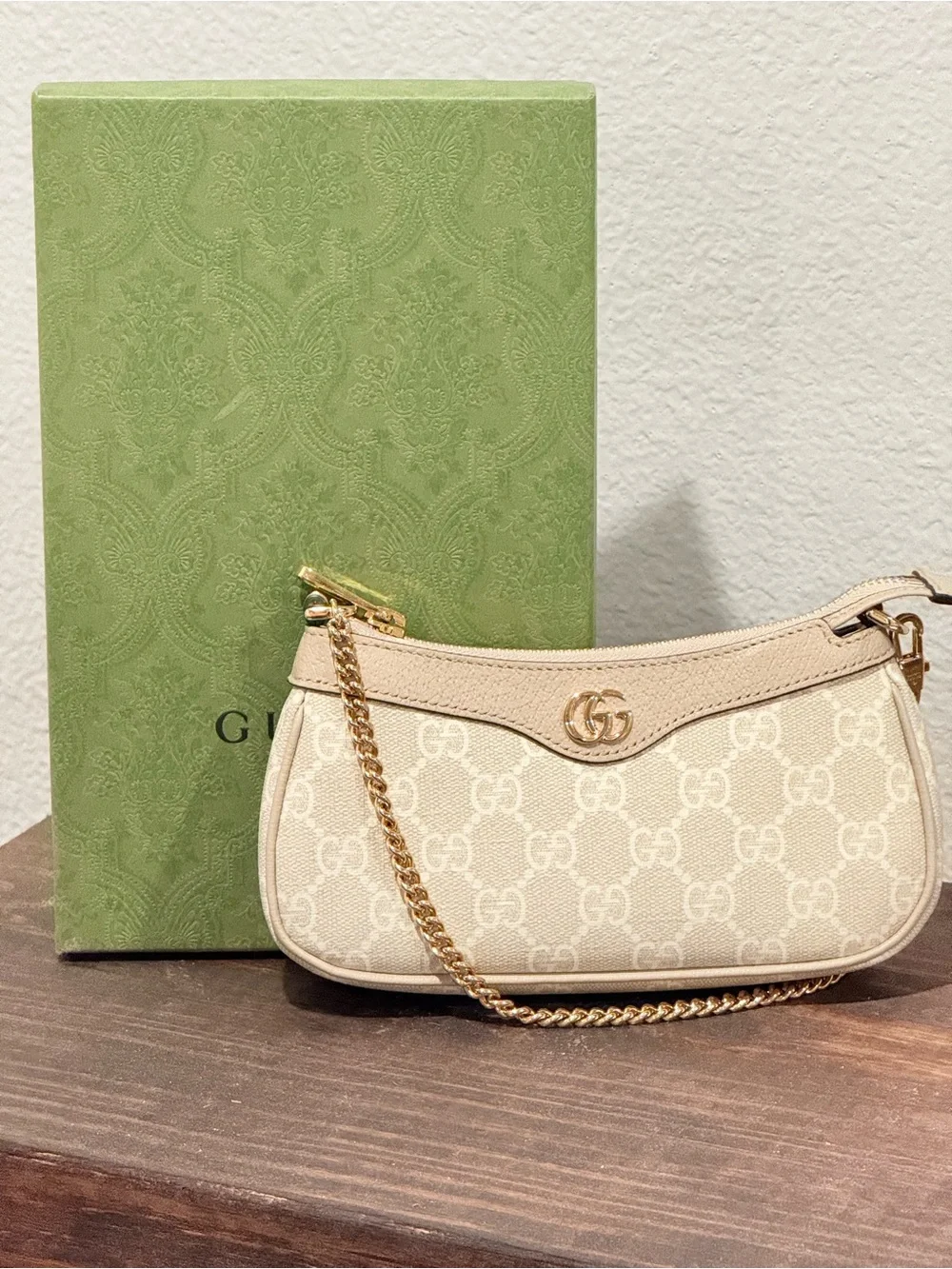 Gucci Beige GG Canvas Shoulder Bag with Gold Chain